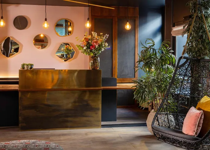 Hôtel Maxim Folies Paris